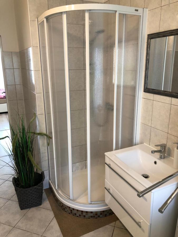 Apartmany Galeta Karlsbad Exterior foto