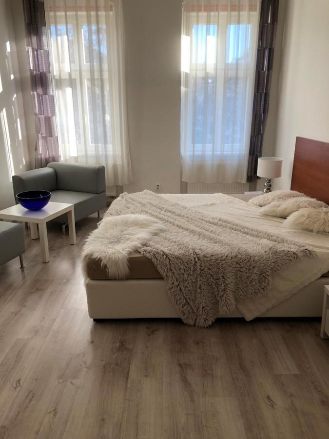 Apartmany Galeta Karlsbad Exterior foto